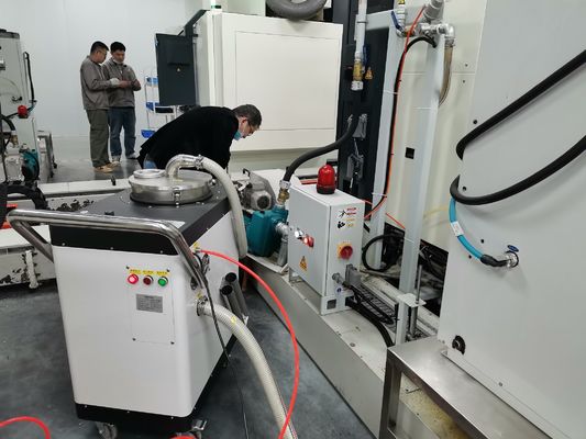 アルミニウムチップスルダージクリーニングマシン 自動フライリングCNCマシン 冷却剤クリーナー