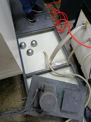 切断液体 油水分離機 オンライン浄化 滅菌 消臭 汚れをフィルタリング